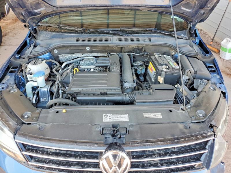 2017 Volkswagen Jetta მანქანა იყიდება აუქციონზე, vin: 3VW2B7AJ1HM412758, აუქციონის ნომერი: 60972296