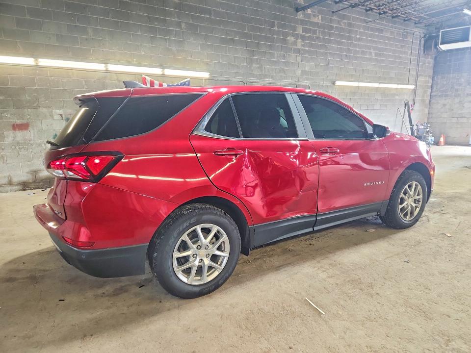 2022 Chevrolet Equinox მანქანა იყიდება აუქციონზე, vin: 3GNAXUEV5NL120471, აუქციონის ნომერი: 61716196