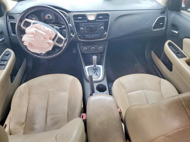 2011 Chrysler 200 მანქანა იყიდება აუქციონზე, vin: 1C3BC1FB2BN512755, აუქციონის ნომერი: 61193526