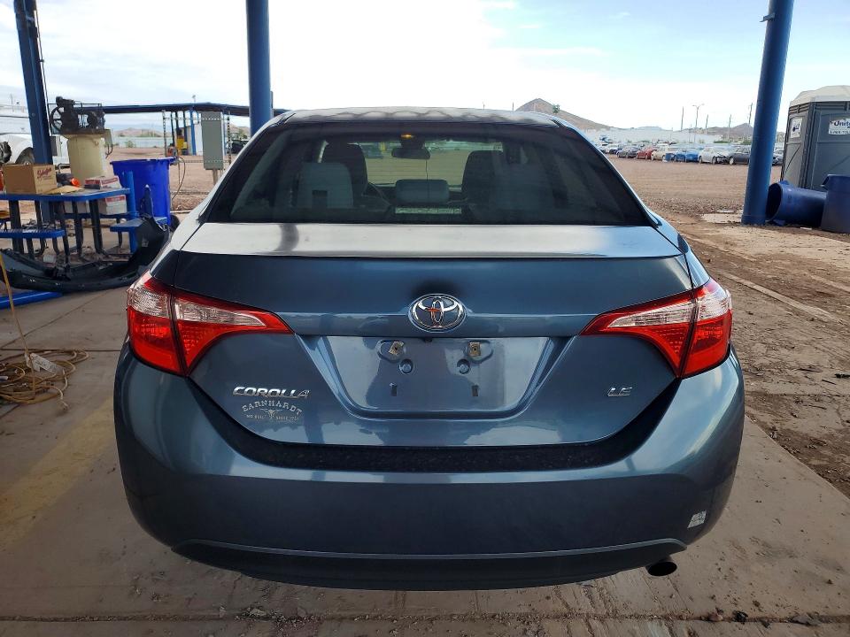 Продажа на аукционе авто 2018 Toyota Corolla, vin: 2T1BURHE3JC007324, номер лота: 61743906