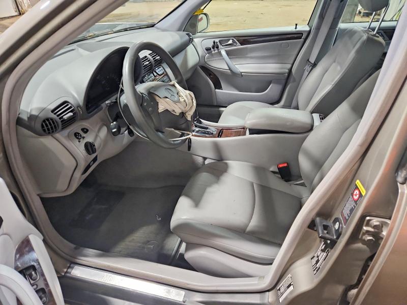 60903656 :رقم المزاد ، WDBRH81J83F372062 vin ، 2003 Mercedes-benz C مزاد بيع