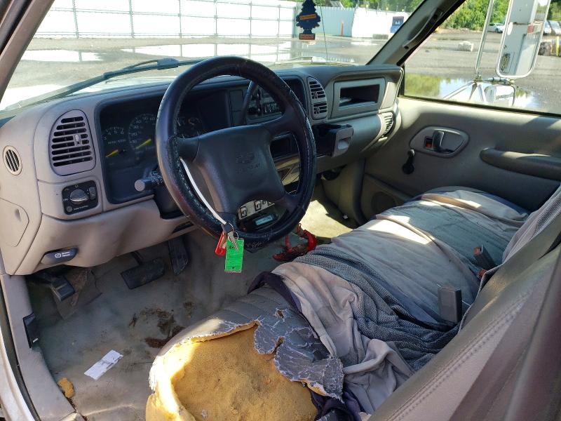 62484926 :رقم المزاد ، 1GBKC34J0YF486181 vin ، 2000 Chevrolet Gmt-400 مزاد بيع