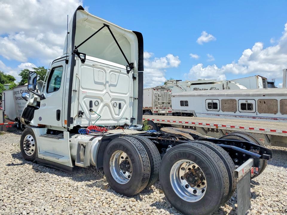 Продаж на аукціоні авто 2024 Freightliner Cascadia 126, vin: 3AKJHLDR6RSUS0085, номер лоту: 61124316