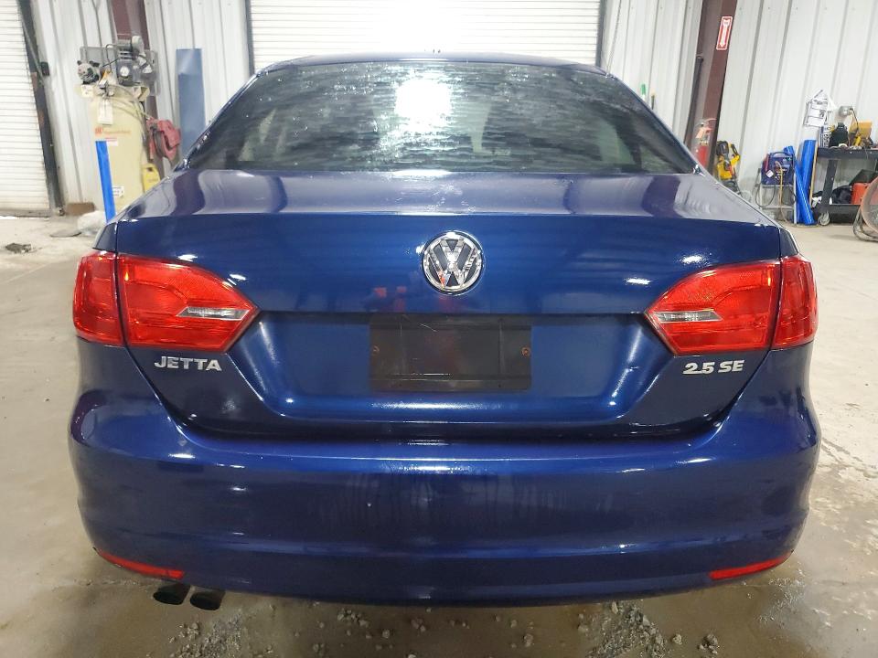 62347486 :رقم المزاد ، 3VWDP7AJ2CM318908 vin ، 2012 Volkswagen Jetta مزاد بيع