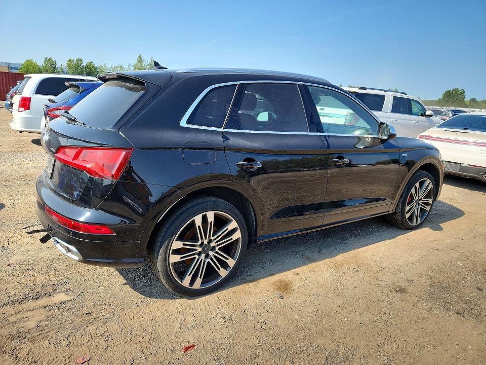 2018 Audi Sq5 მანქანა იყიდება აუქციონზე, vin: WA1C4AFY0J2245305, აუქციონის ნომერი: 60255216