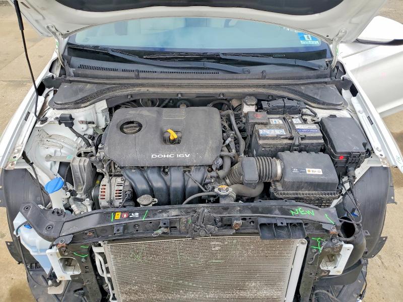 63219206 :رقم المزاد ، 5NPD84LF6HH022665 vin ، 2017 Hyundai Elantra مزاد بيع