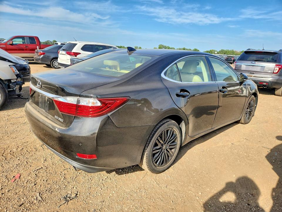 Продаж на аукціоні авто 2015 Lexus Es, vin: JTHBK1GGXF2157557, номер лоту: 62975746