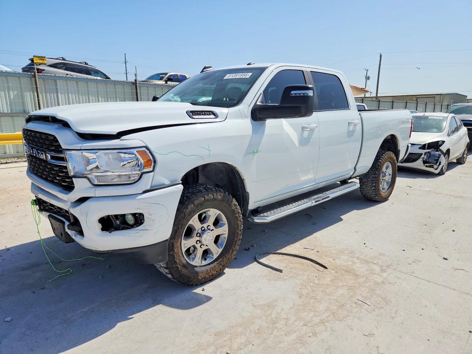 61391956 :رقم المزاد ، 3C6UR5DJ6RG386253 vin ، 2024 Ram 2500 مزاد بيع