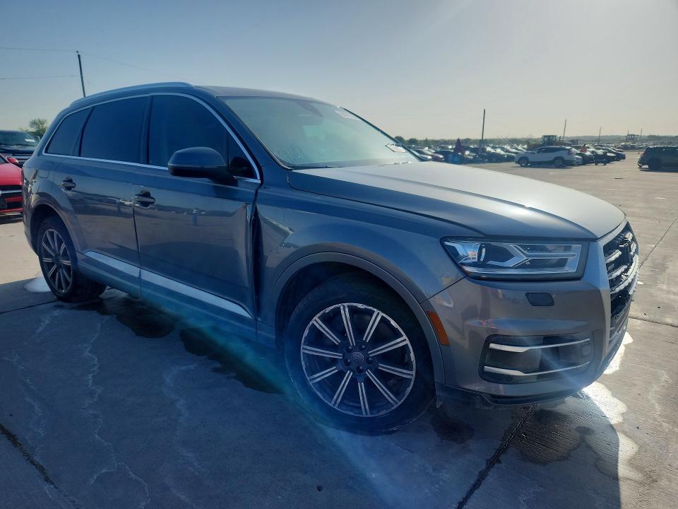 61911156 :رقم المزاد ، WA1AAAF74HD023498 vin ، 2017 Audi Q7 مزاد بيع