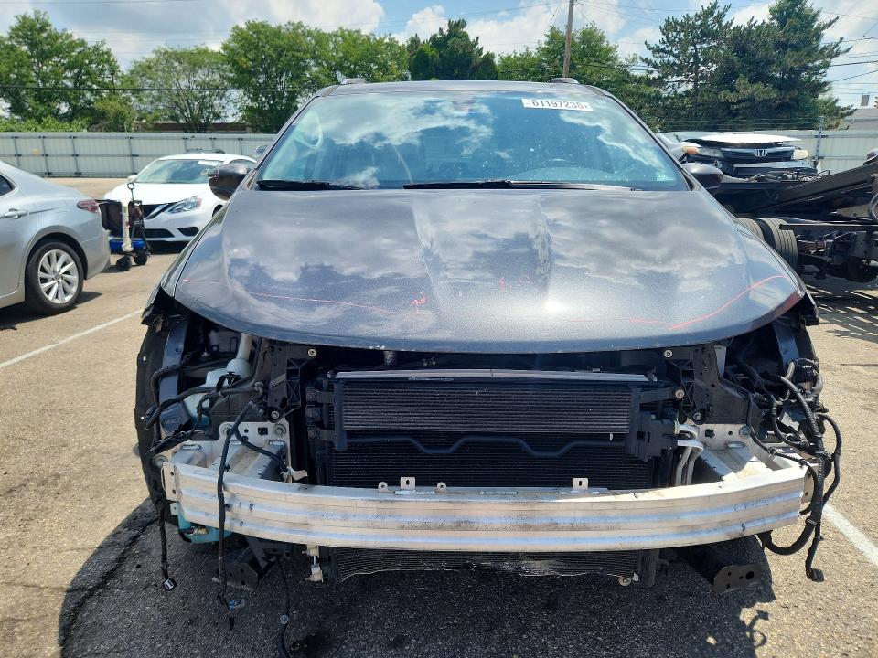 Продаж на аукціоні авто 2018 Chrysler Pacifica, vin: 2C4RC1BG4JR178094, номер лоту: 61197236