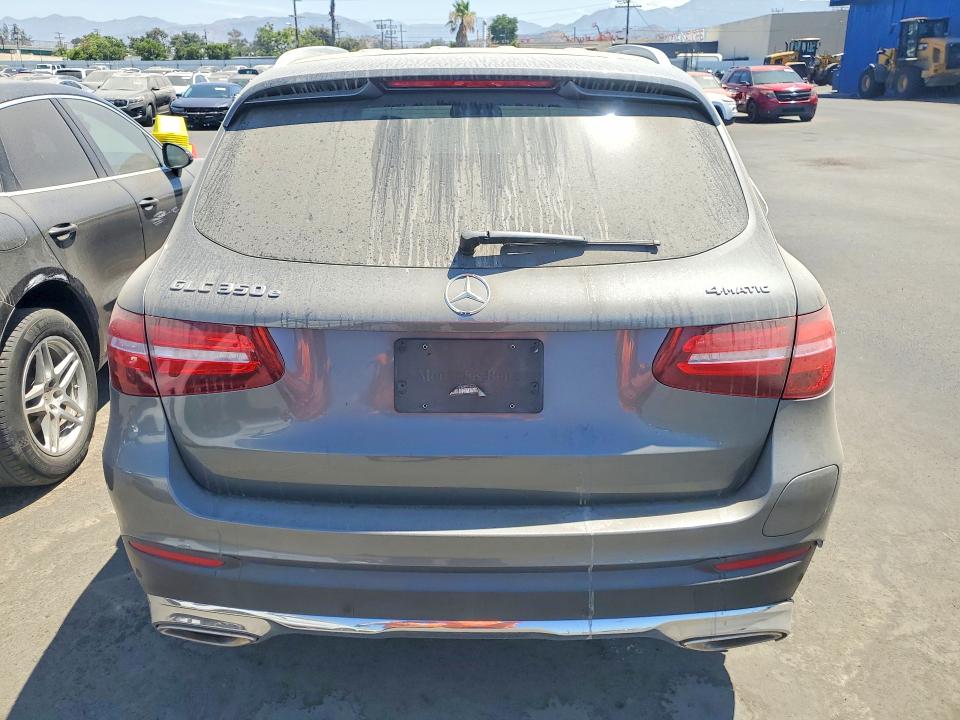 51889116 :رقم المزاد ، WDC0G5EB6KF565642 vin ، 2019 Mercedes-benz Glc مزاد بيع