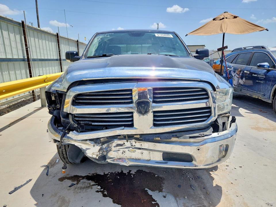 61858666 :رقم المزاد ، 1C6RR6LT2FS761803 vin ، 2015 Ram 1500 مزاد بيع