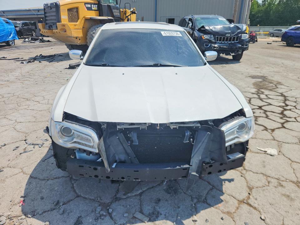 61920736 :رقم المزاد ، 2C3CCAEG0HH564517 vin ، 2017 Chrysler 300c مزاد بيع