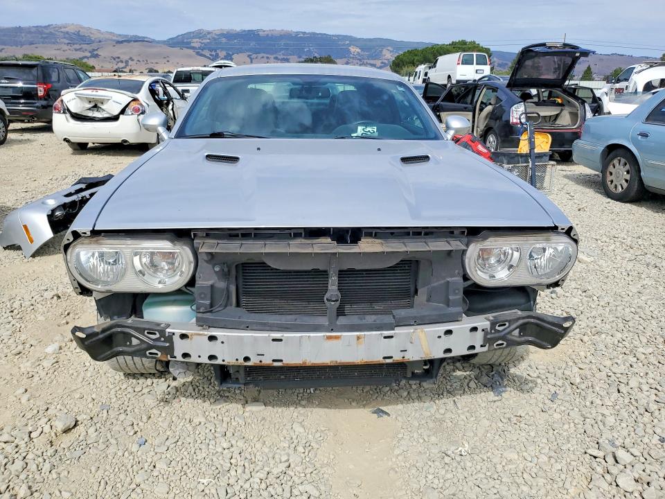60514306 :رقم المزاد ، 2C3CDYAG6CH137489 vin ، 2012 Dodge Challenger مزاد بيع