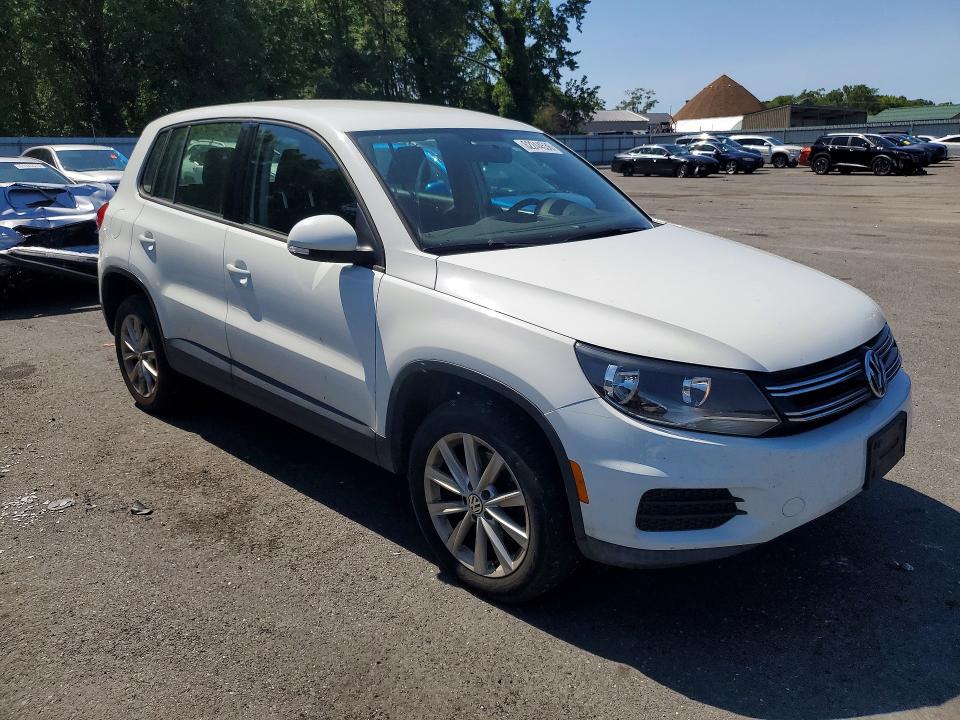 Aukcja sprzedaży 2017 Volkswagen Tiguan, vin: WVGBV7AX1HK052702, numer aukcji: 62244536