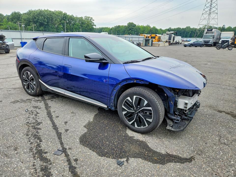 2024 Kia Ev6 მანქანა იყიდება აუქციონზე, vin: KNDC34LA2R5214195, აუქციონის ნომერი: 60313526