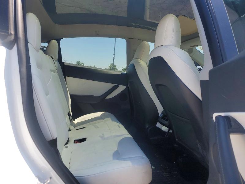 59547416 :رقم المزاد ، 5YJYGDEE7MF076039 vin ، 2021 Tesla Model Y مزاد بيع