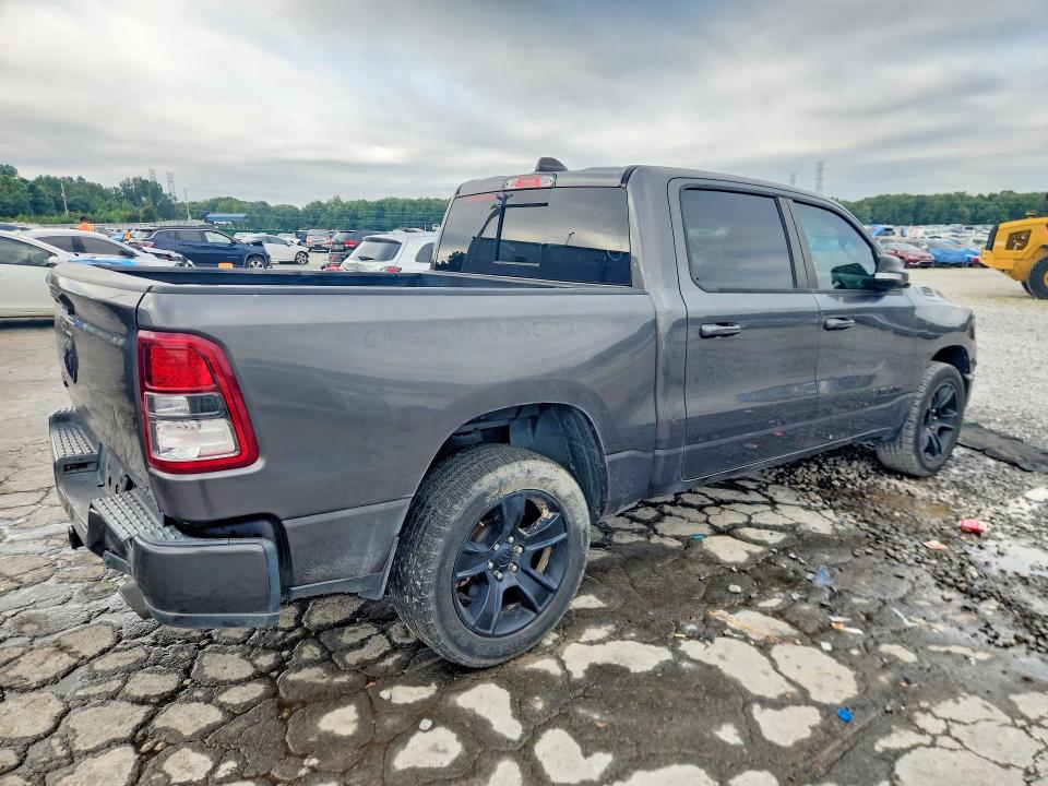 62272626 :رقم المزاد ، 1C6RREFT3NN120002 vin ، 2022 Ram 1500 مزاد بيع