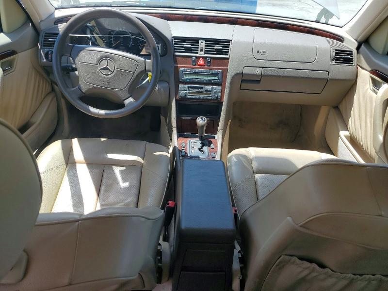 61532666 :رقم المزاد ، WDBHA23E4VF512284 vin ، 1997 Mercedes-benz C مزاد بيع