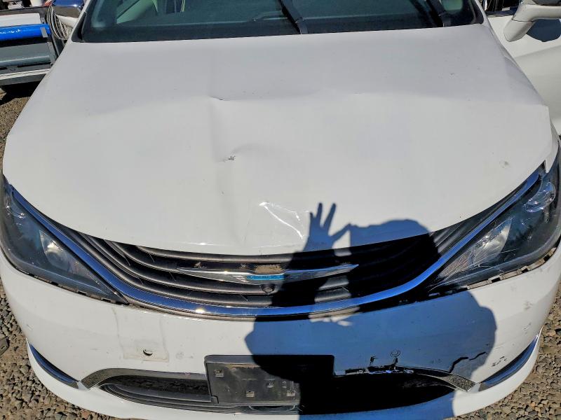 Продаж на аукціоні авто 2018 Chrysler Pacifica, vin: 2C4RC1N75JR359233, номер лоту: 61043446
