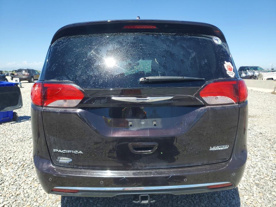60761256 :رقم المزاد ، 2C4RC1GG0HR525746 vin ، 2017 Chrysler Pacifica مزاد بيع