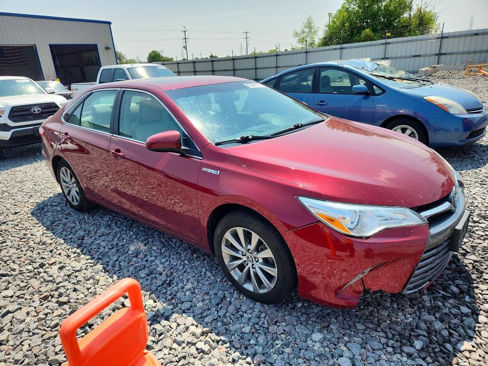 2015 Toyota Camry Hybrid მანქანა იყიდება აუქციონზე, vin: 4T1BD1FK6FU146203, აუქციონის ნომერი: 63346166