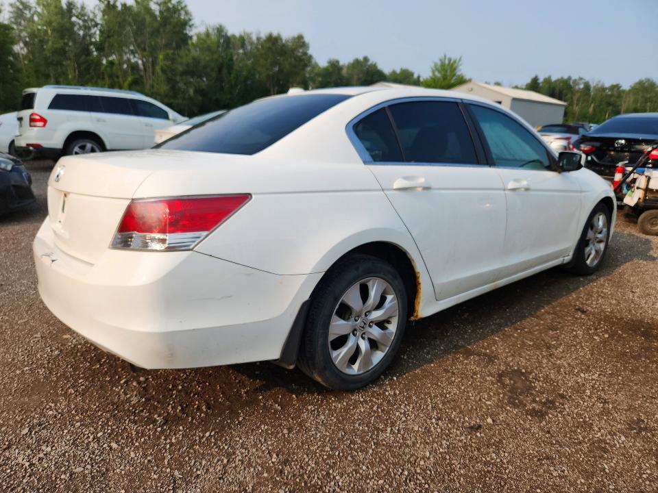 60135876 :رقم المزاد ، 1HGCP26829A806500 vin ، 2009 Honda Accord مزاد بيع