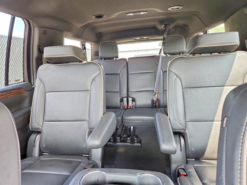 62080286 :رقم المزاد ، 1GNSCFKD5NR190326 vin ، 2022 Chevrolet Suburban مزاد بيع