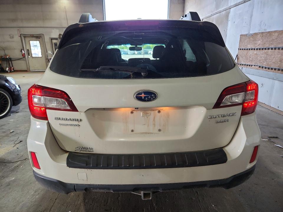 Продажа на аукционе авто 2015 Subaru Outback, vin: 4S4BSELC7F3215156, номер лота: 59088696