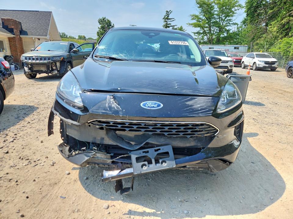 2021 Ford Escape მანქანა იყიდება აუქციონზე, vin: 1FMCU9BZ4MUA58222, აუქციონის ნომერი: 61237756