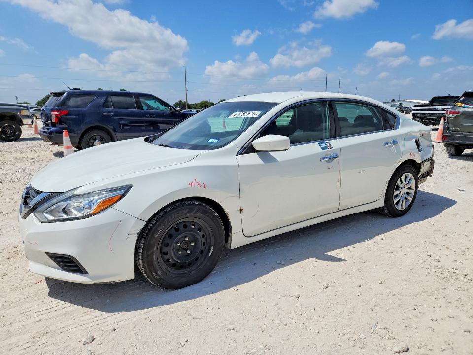 61862616 :رقم المزاد ، 1N4AL3AP3HC166666 vin ، 2017 Nissan Altima مزاد بيع
