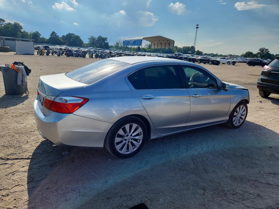 2015 Honda Accord მანქანა იყიდება აუქციონზე, vin: 1HGCR2F79FA022280, აუქციონის ნომერი: 60162156