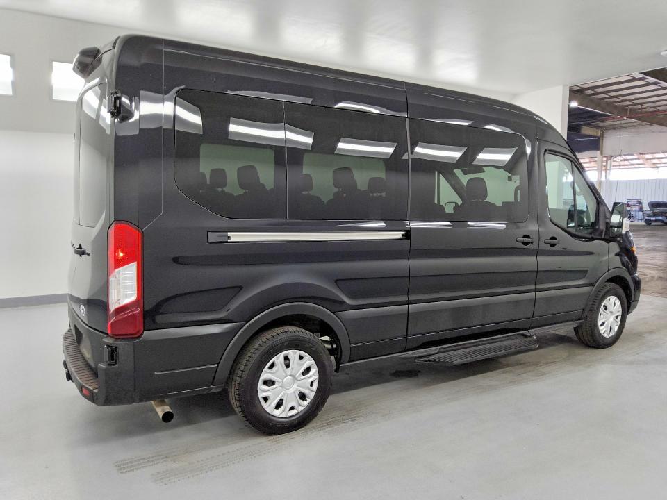 61893256 :رقم المزاد ، 1FBAX2C85TKA52590 vin ، 2026 Ford Transit مزاد بيع