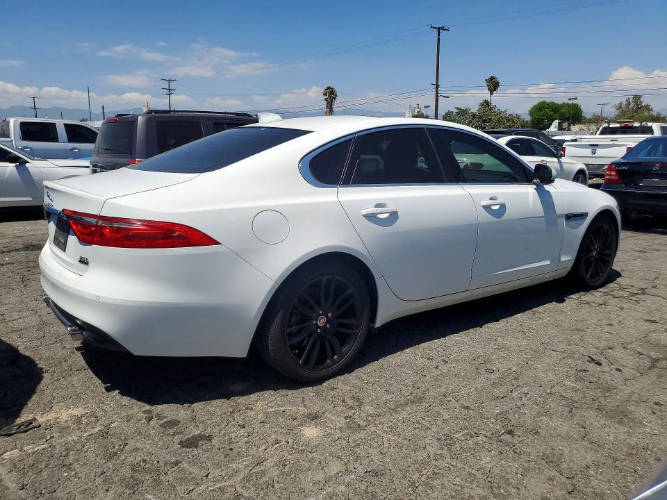 Продаж на аукціоні авто 2017 Jaguar Xf, vin: SAJBK4BV6HCY28598, номер лоту: 60124876
