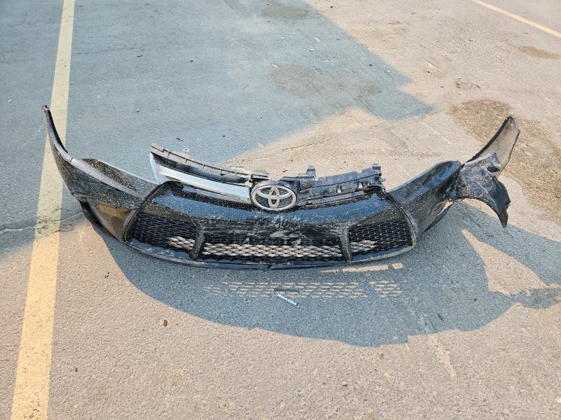 2015 Toyota Camry მანქანა იყიდება აუქციონზე, vin: 4T1BF1FK5FU052033, აუქციონის ნომერი: 62688856