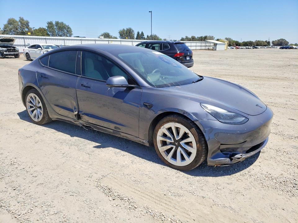 Продажа на аукционе авто 2023 Tesla Model 3, vin: 5YJ3E1EA3PF655593, номер лота: 61879406