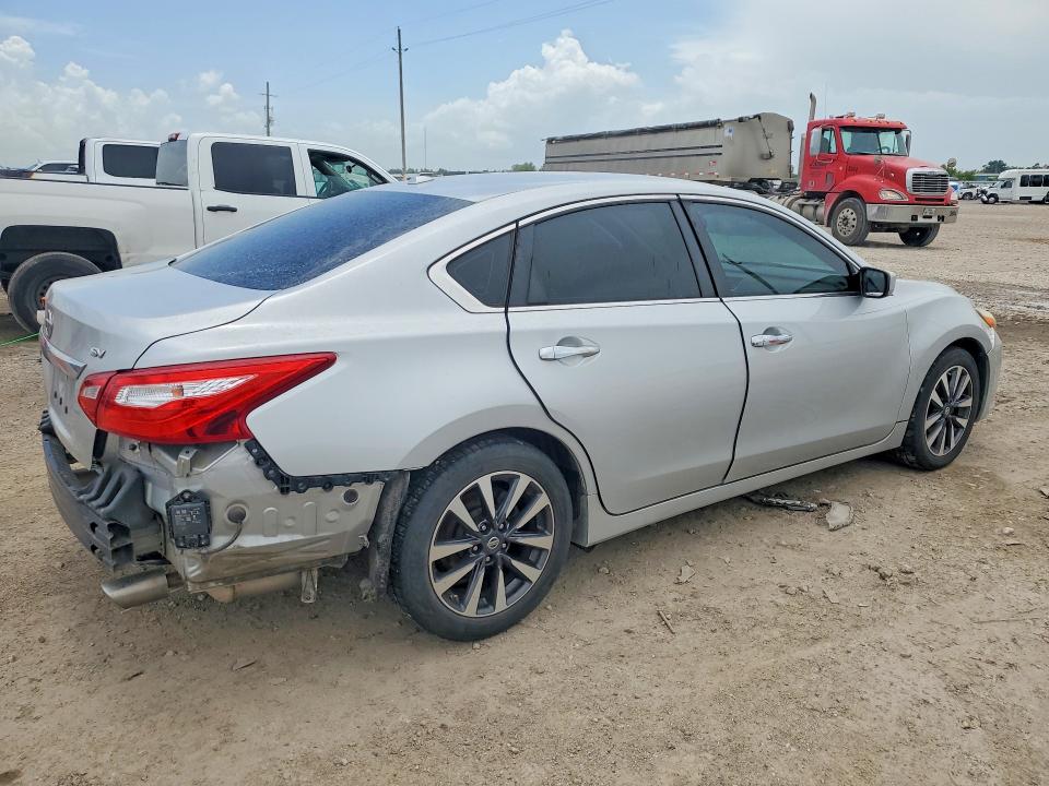 Продажа на аукционе авто 2017 Nissan Altima, vin: 1N4AL3AP5HC218847, номер лота: 60643726