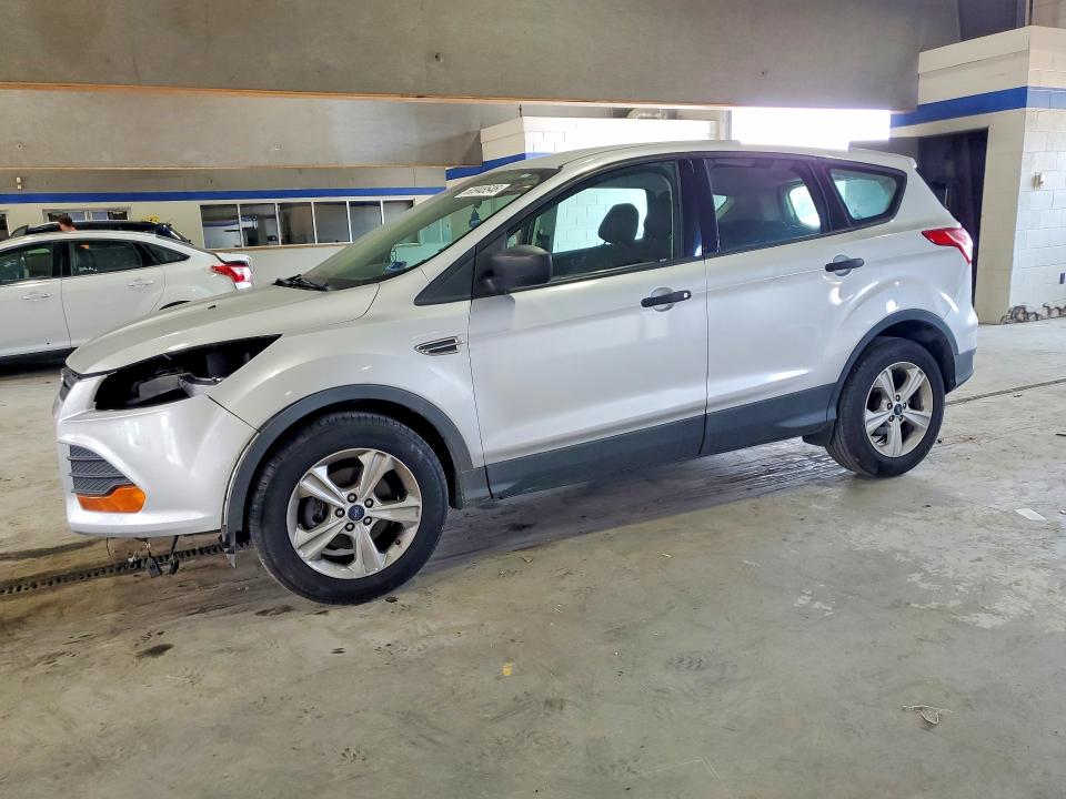 2016 Ford Escape მანქანა იყიდება აუქციონზე, vin: 1FMCU0F75GUB88406, აუქციონის ნომერი: 60948546