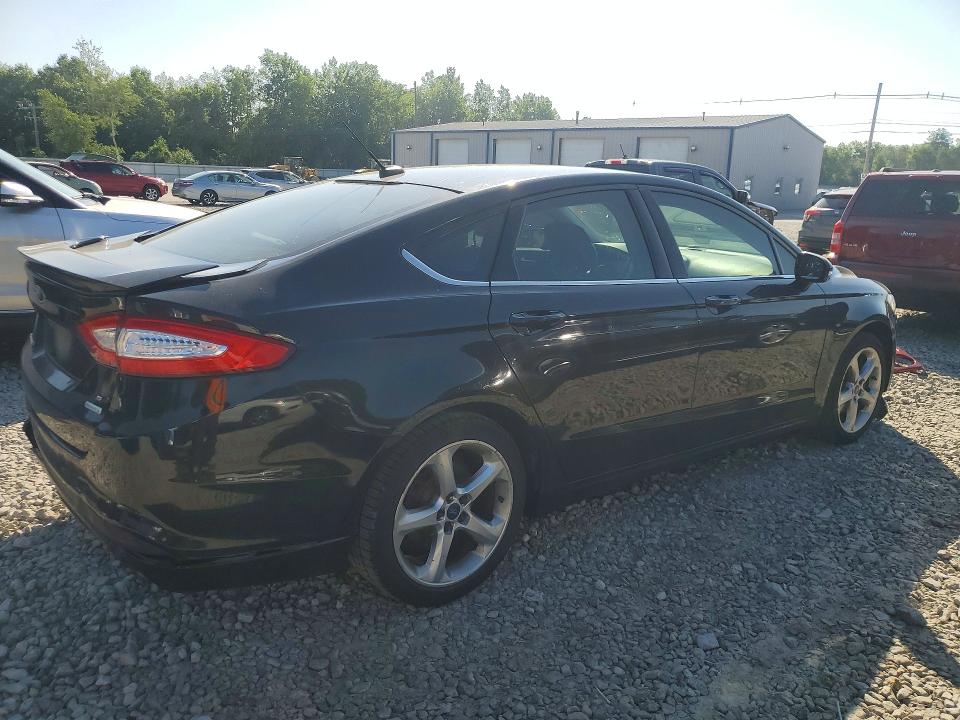 60929146 :رقم المزاد ، 1FA6P0HD2E5400879 vin ، 2014 Ford Fusion مزاد بيع