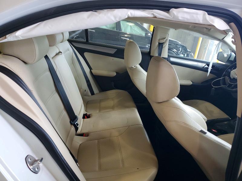 Продажа на аукционе авто 2017 Volkswagen Jetta, vin: 3VWDB7AJ7HM380522, номер лота: 62537686