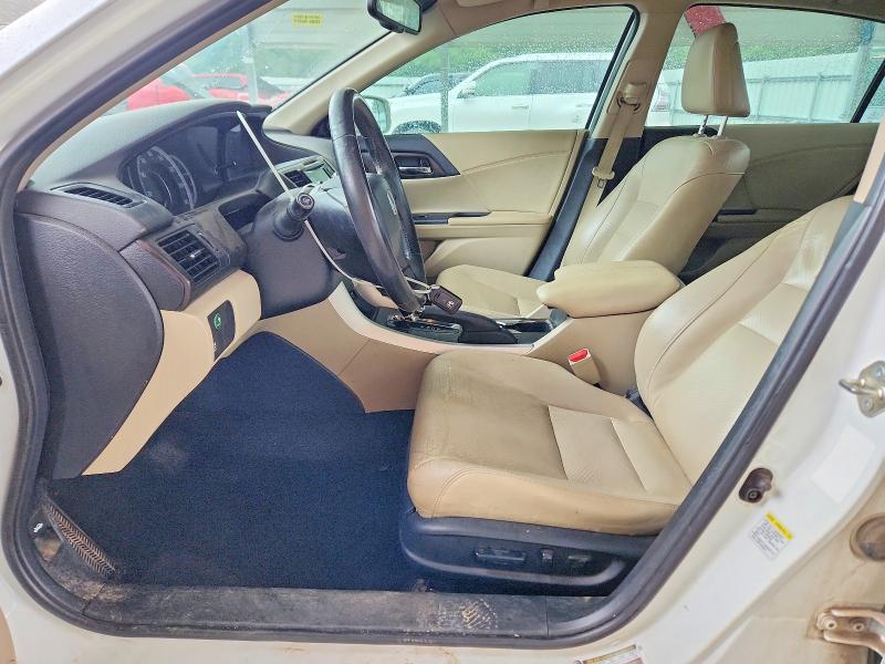Продаж на аукціоні авто 2015 Honda 5500ppg, vin: 1HGCR2F85FA260085, номер лоту: 60847996