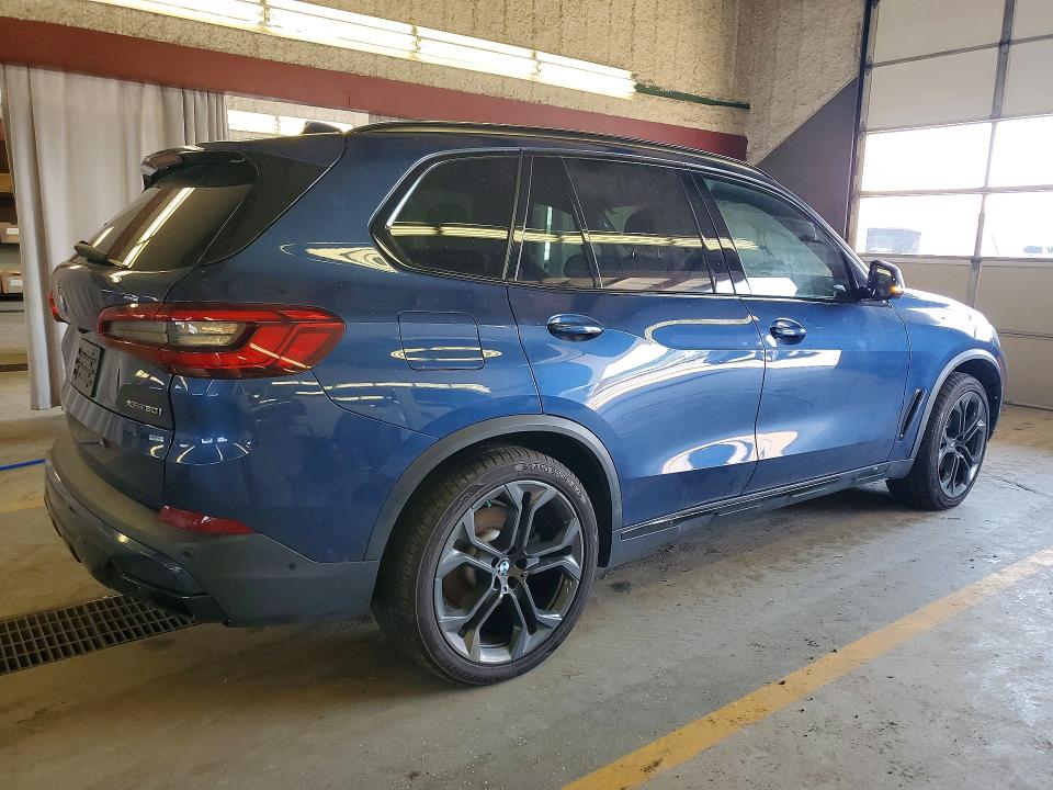 85456165 :رقم المزاد ، 5UXJU2C56KLN49942 vin ، 2019 Bmw X5 مزاد بيع