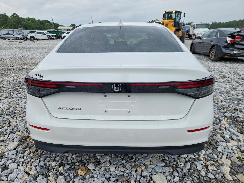 62678046 :رقم المزاد ، 1HGCY1F3XRA055352 vin ، 2024 Honda Accord مزاد بيع
