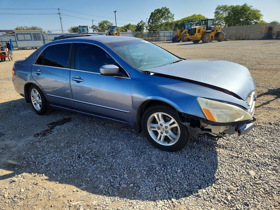 59913136 :رقم المزاد ، 1HGCM56787A203582 vin ، 2007 Honda Accord مزاد بيع