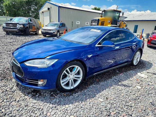 Продажа на аукционе авто 2015 Tesla Model S, vin: 5YJSA1E29FF112327, номер лота: 60917386