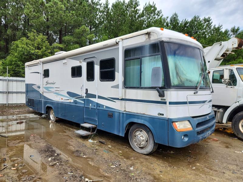 Продаж на аукціоні авто 2003 Winnebago Suncruiser, vin: 5B4MP67G533366452, номер лоту: 61592456