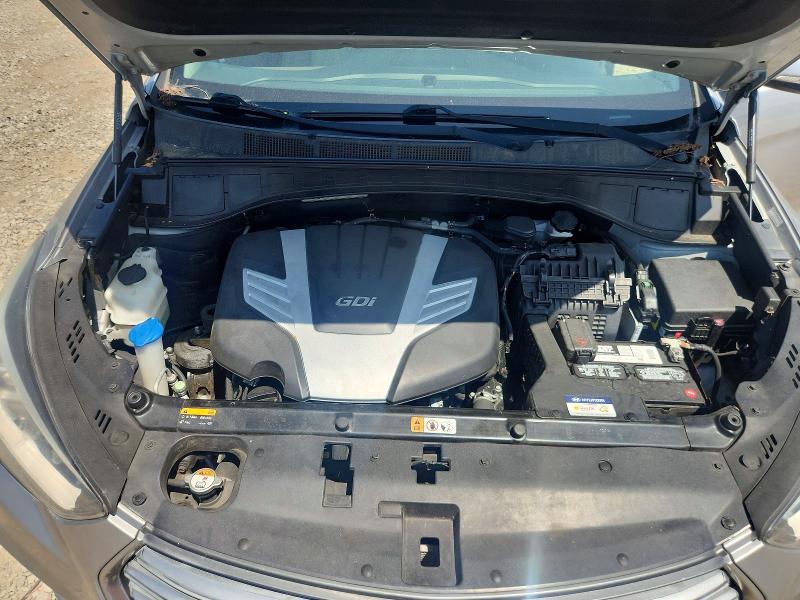 Продаж на аукціоні авто 2017 Hyundai Santa Fe, vin: KM8SR4HFXHU181879, номер лоту: 51924336