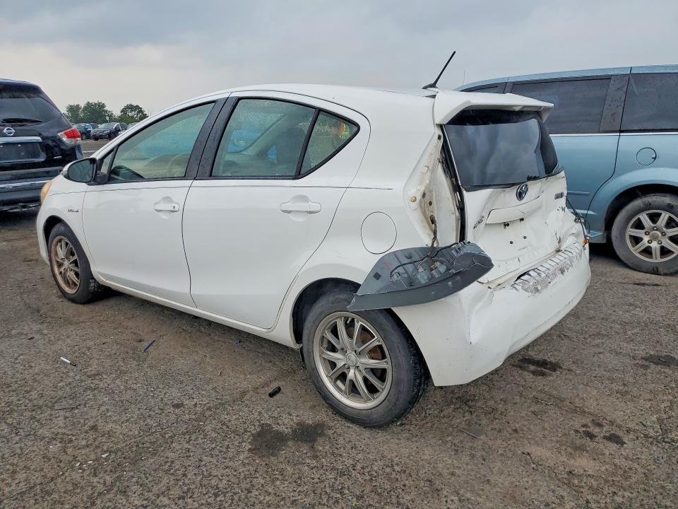 Продажа на аукционе авто 2012 Toyota Prius C, vin: JTDKDTB37C1518563, номер лота: 62521096