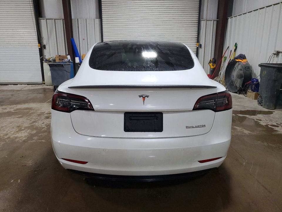 Продажа на аукционе авто 2022 Tesla Model 3, vin: 5YJ3E1EC7NF295288, номер лота: 61212956