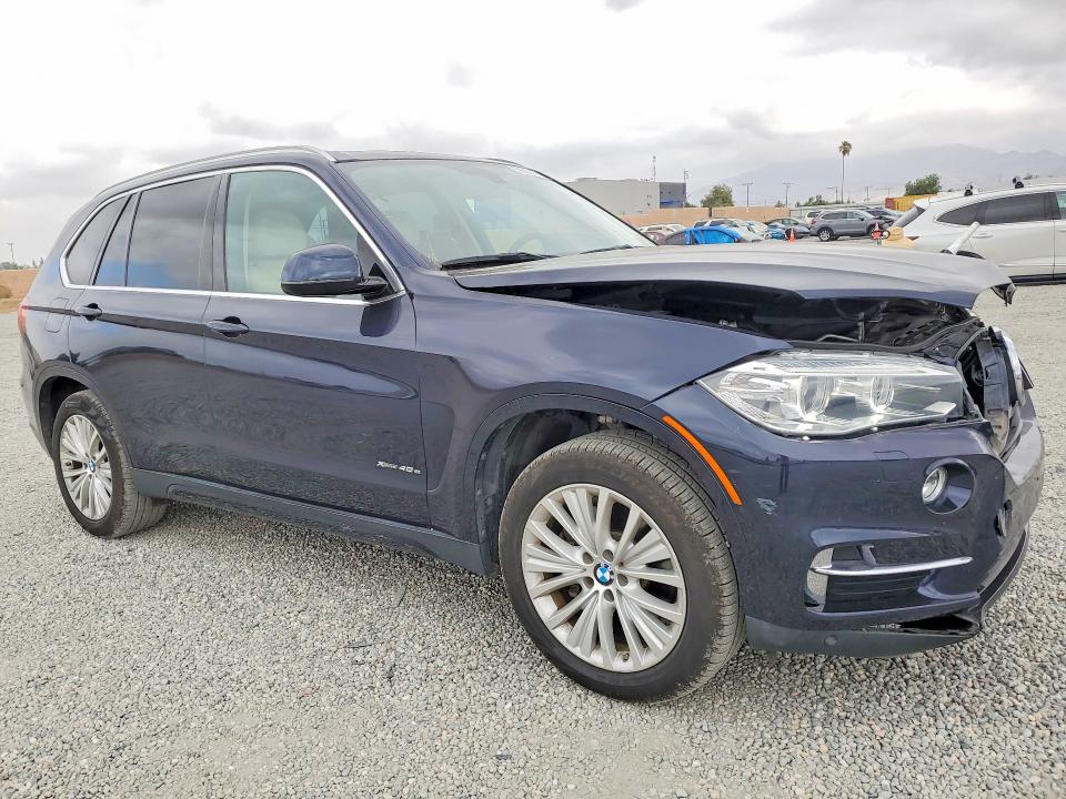 59382686 :رقم المزاد ، 5UXKT0C5XG0S76735 vin ، 2016 Bmw X5 مزاد بيع